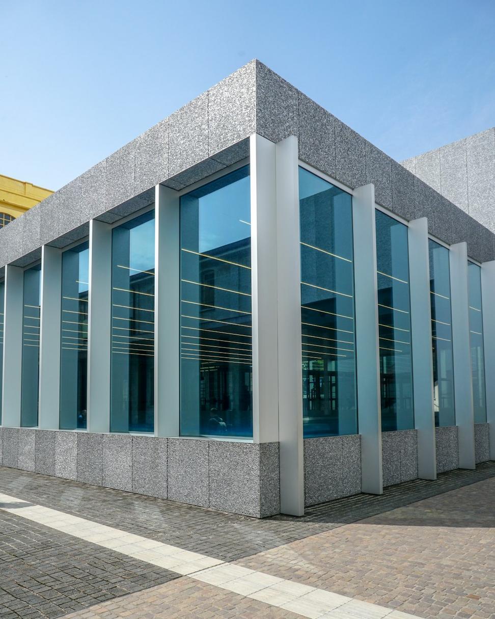 Lakeshore Retail Plaza